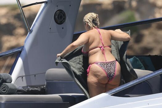 Bebe Rexha