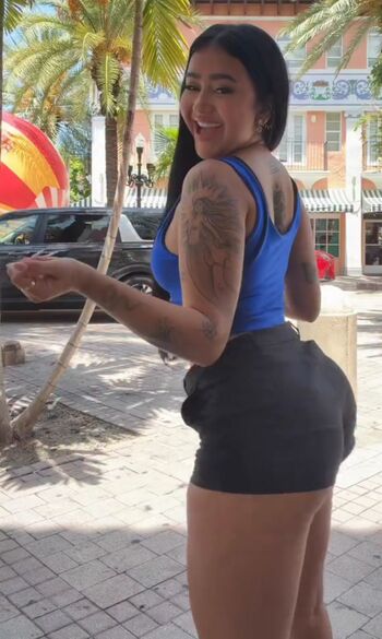 Beca Barreto