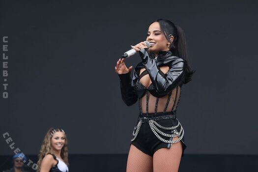 Becky G