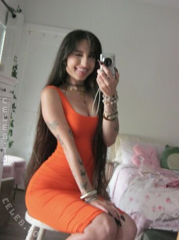 Full leaked Beebee page private onlyfans photo
