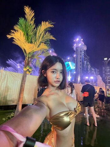 Full leaked Beebell prapatsorn theethatburee private onlyfans photo