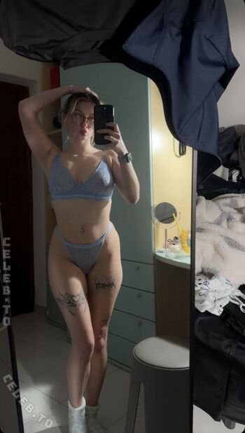 Full leaked Bella dmn private onlyfans photo