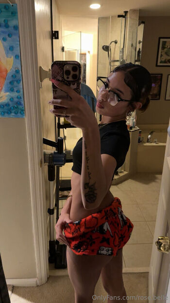 Full leaked Belle rose private onlyfans photo