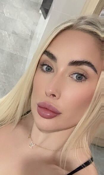 Full leaked Blondebabbarbie private onlyfans photo