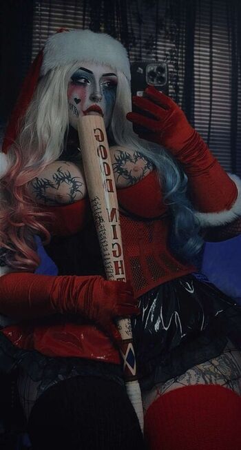 bluecollargoth