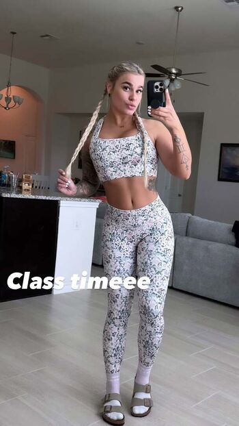 BrazyBecca