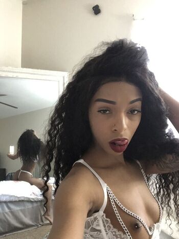 Bria Backwoods