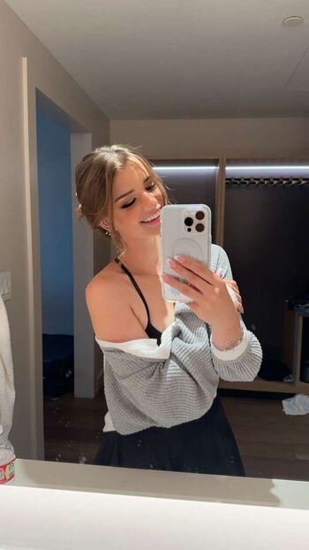 Full leaked Brooke monk  page private onlyfans photo