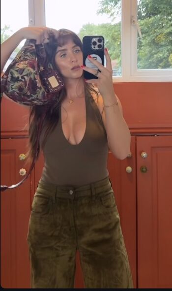 Full leaked Brooke vincent private onlyfans photo