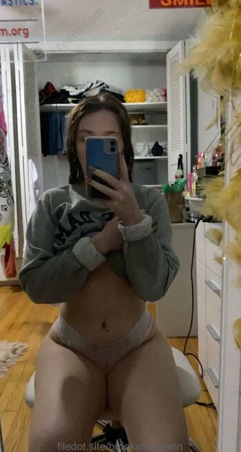 brookehansonn_