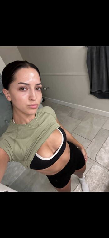 Full leaked Builtbybells private onlyfans photo