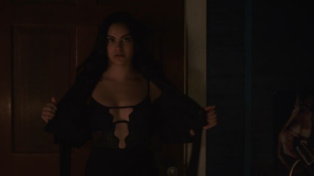 CamilaMendes