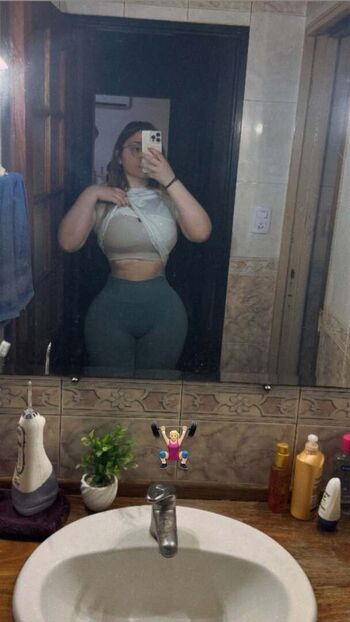 Full leaked Candyrobbs private onlyfans photo