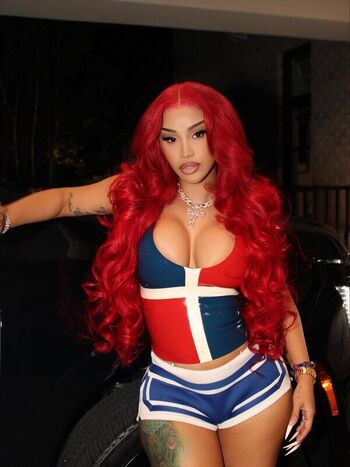 Full leaked Cardi b  page private onlyfans photo