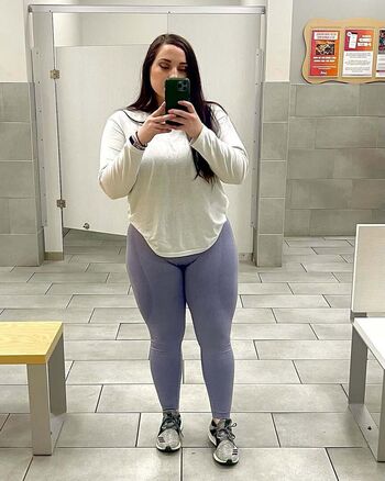 Cera White