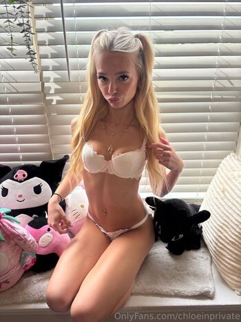chloeinprivate