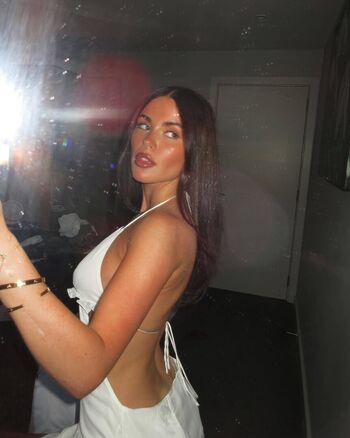 Full leaked Clarissa bea page private onlyfans photo