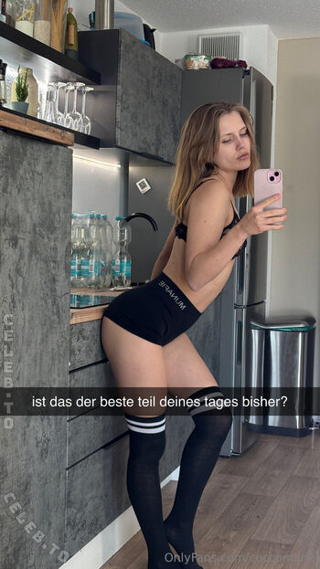 Full leaked Coccomarie private onlyfans photo