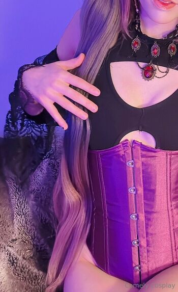 comely_cos