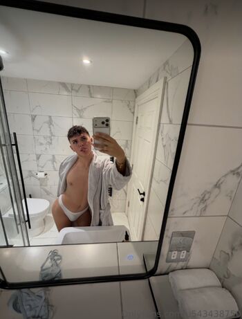 Connor-luxe