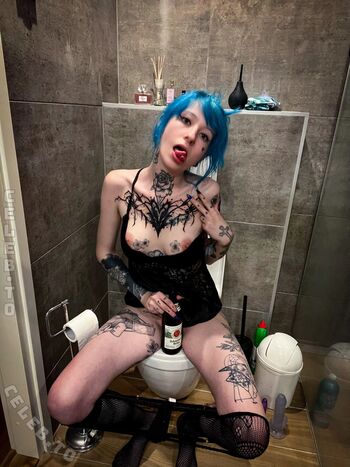 coy emo