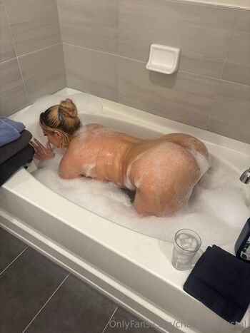 Full leaked Crystal chase private onlyfans photo