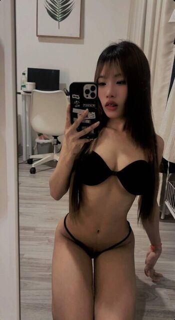 Crystal Lee Yoon