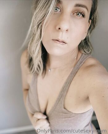 Cutesexymom
