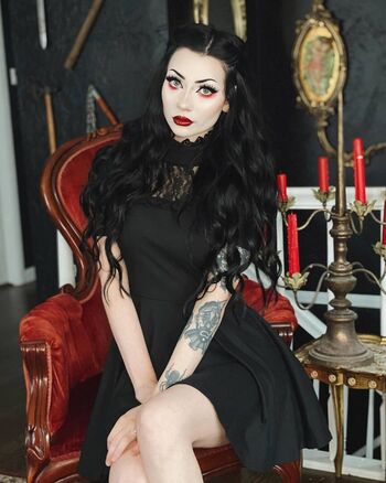 dahliawitch