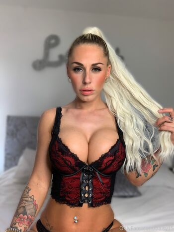 Full leaked Daisy private onlyfans photo