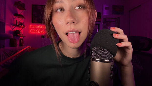 Full leaked Dakota b asmr page private onlyfans photo