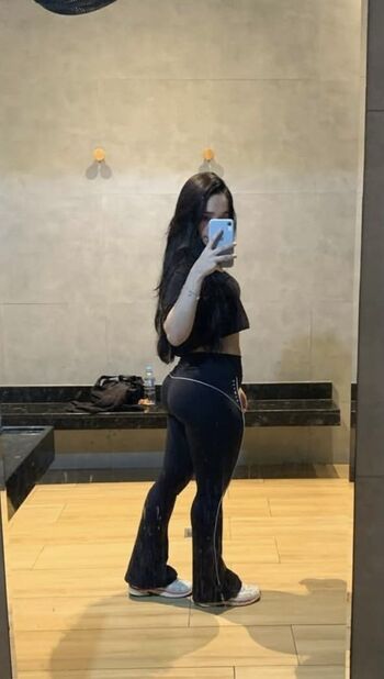 dani_bluee