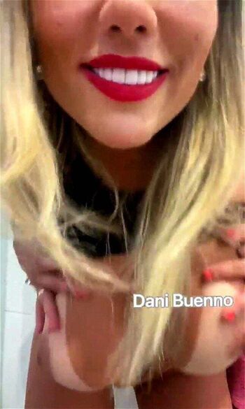 Dani Buenno