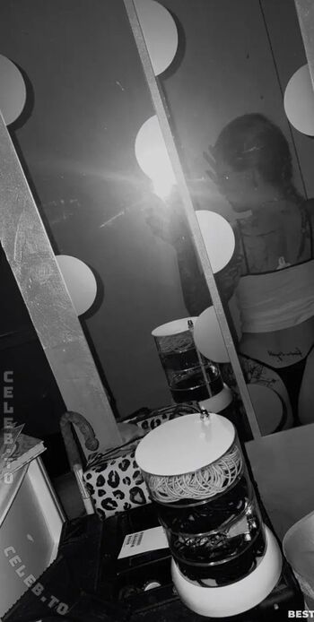 Full leaked De ennex private onlyfans photo