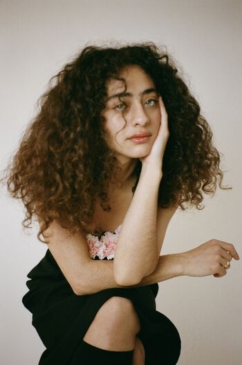 Deba Hekmat