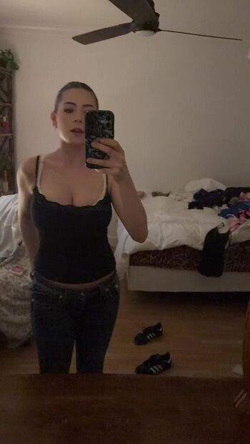 Full leaked Deeznailss private onlyfans photo