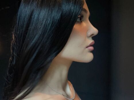 Dina Saeva