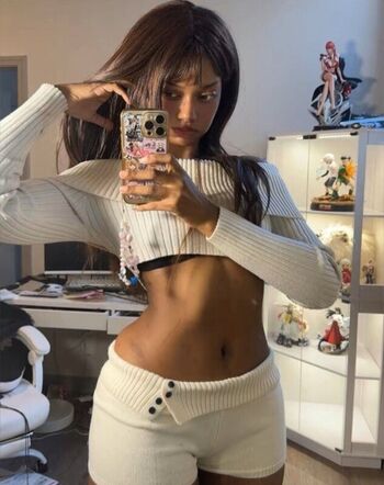 Full leaked Dollyrama private onlyfans photo