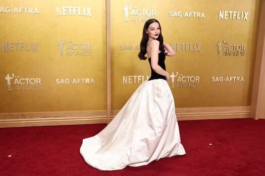 Dove Cameron