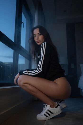 Full leaked Dua lipa private onlyfans photo