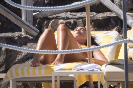Full leaked Dua lipa  page private onlyfans photo