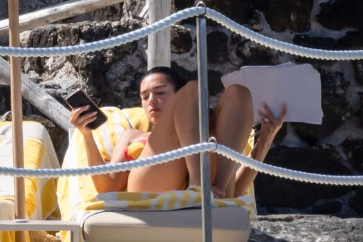 Full leaked Dua lipa  page private onlyfans photo