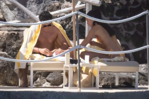 Full leaked Dua lipa  page private onlyfans photo