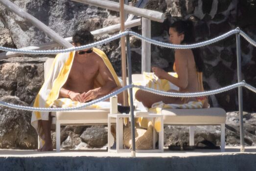 Full leaked Dua lipa  page private onlyfans photo