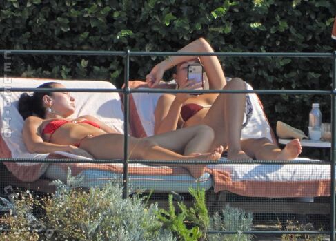 Dua Lipa