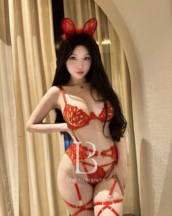 Full leaked Duyenn hipp  page private onlyfans photo