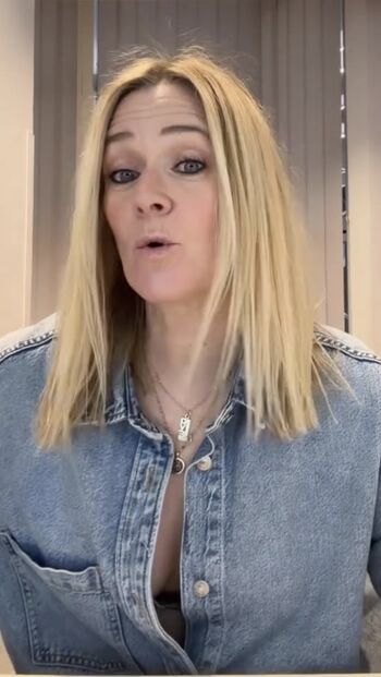 Edith Bowman Dj