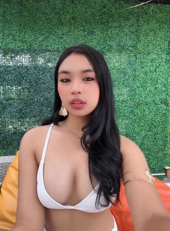 Full leaked Elara lyyy private onlyfans photo