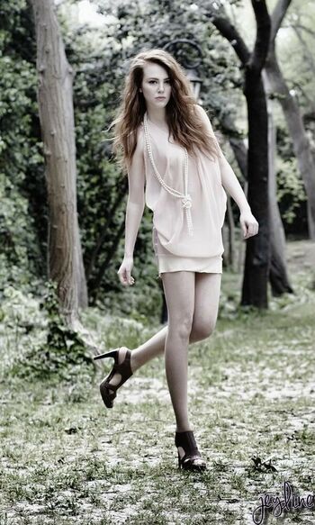 Elcin Sangu