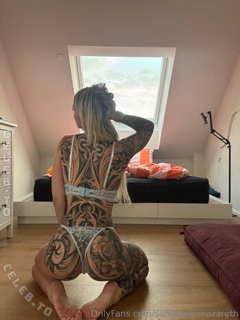 Elena_tight